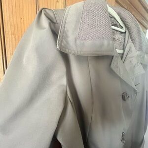 VINTAGE COAT!! Excellent condition!